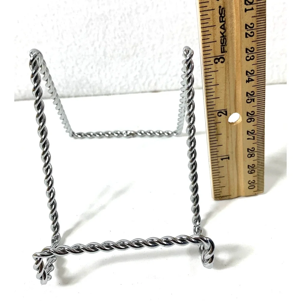 2 Twisted Goldtone & 1 Twisted‎ Silvertone Wire Display Stands Plate Holders - Picture 9 of 13